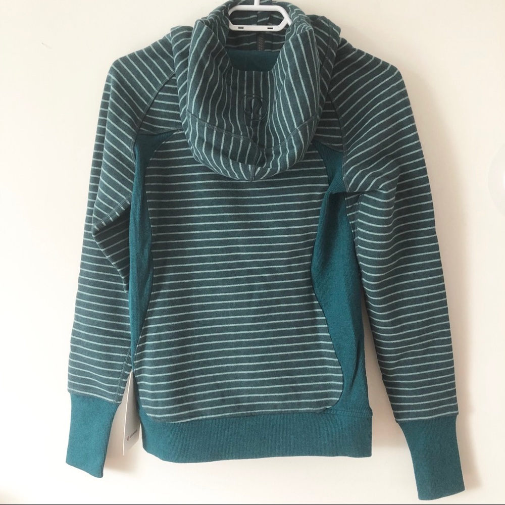 💚Rare Lululemon Scuba Hoodie - Picture 3 of 5